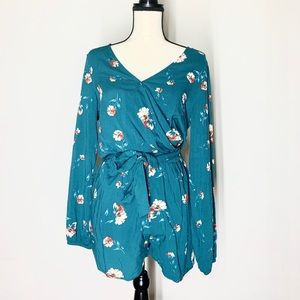 NWT Aeropostale Romper Teal Floral size medium